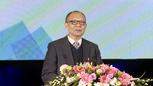 李德毅：《AI-人类社会发展的加速器》
